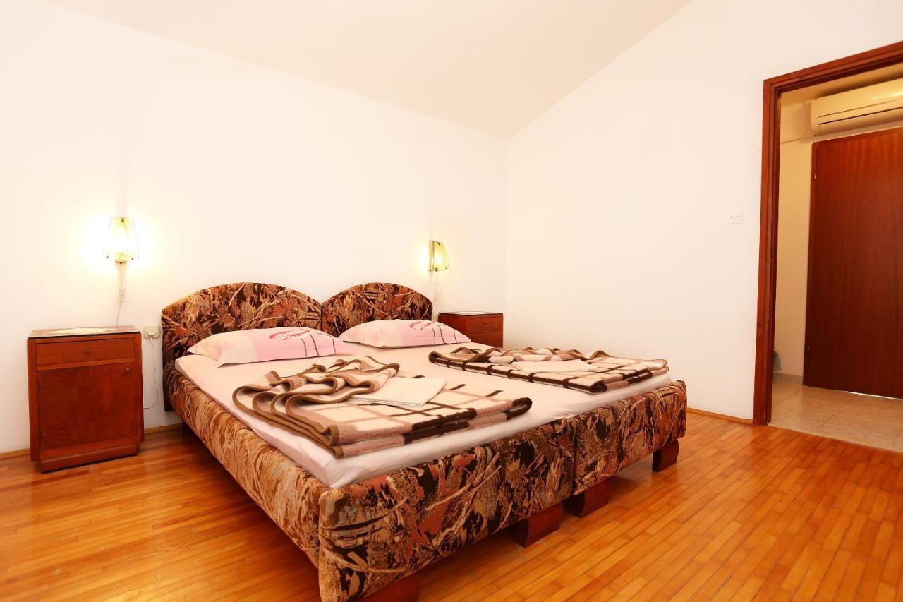 Triple Room Trpanj 258A Exterior foto